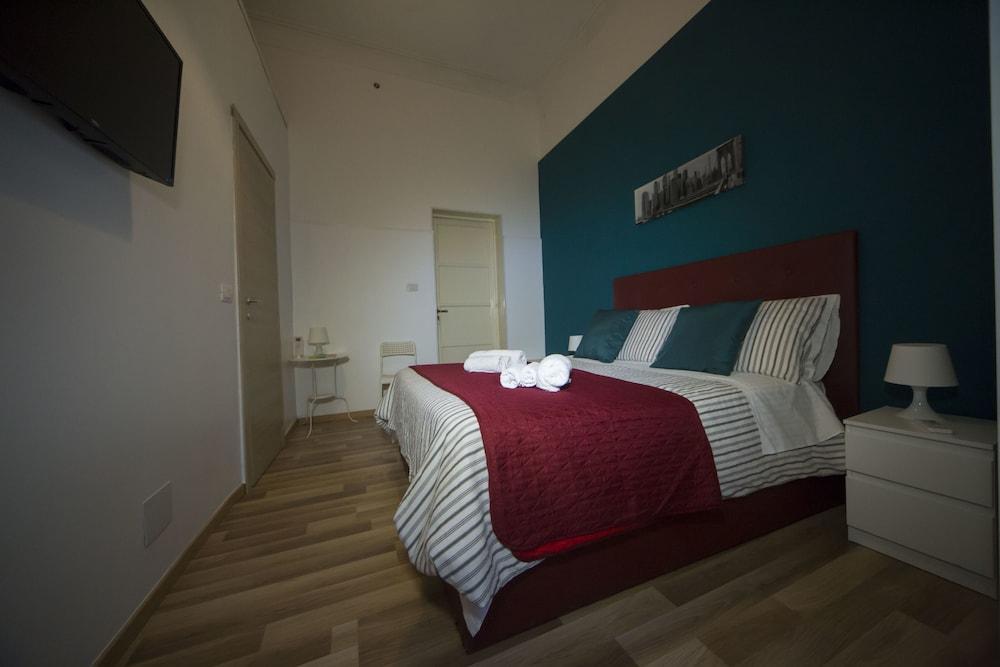 B&B Verga Catania-Fontanarossai nemzetközi repülőtér Kültér fotó